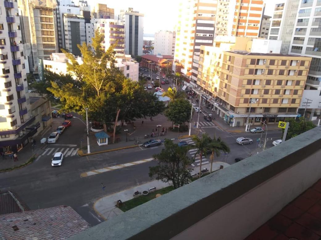 Appartement Edificio Praia De Torres Extérieur photo